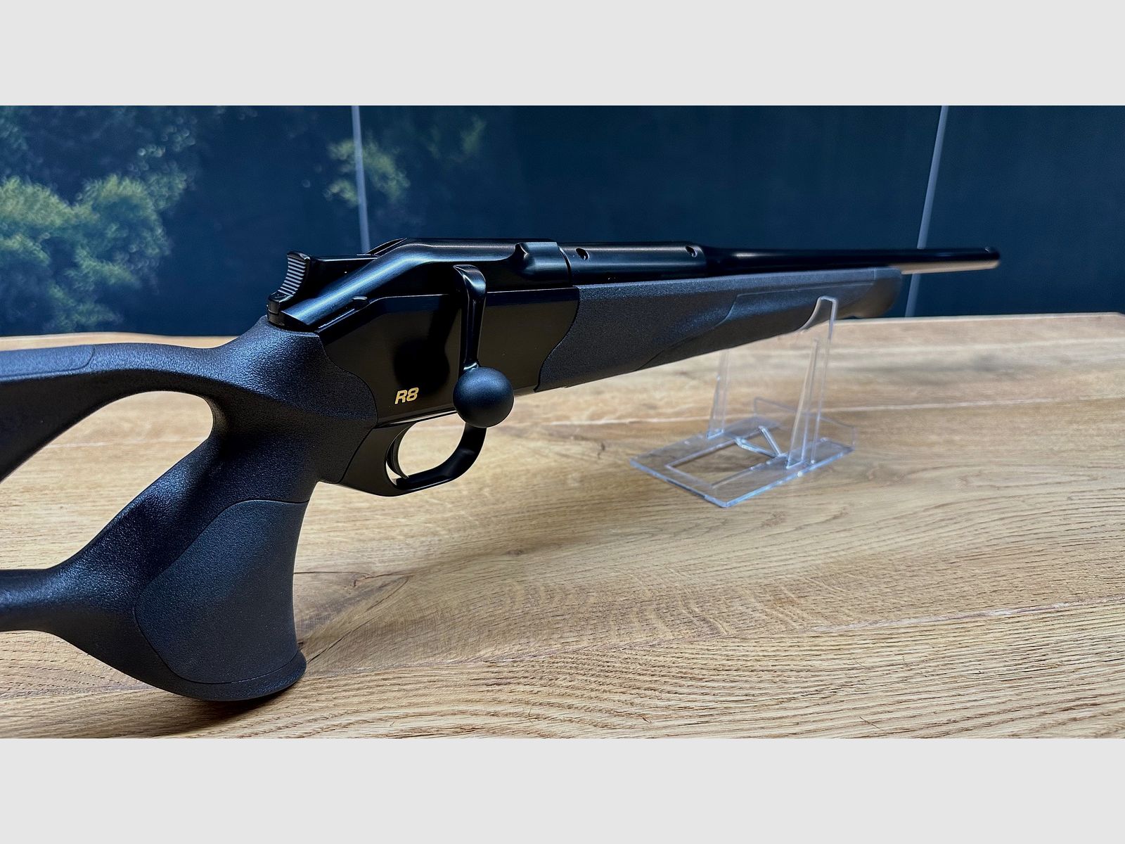 The most robust R8 Ultimate in the world! Steel system/housing / steel closure / steel trigger unit / DLC coated