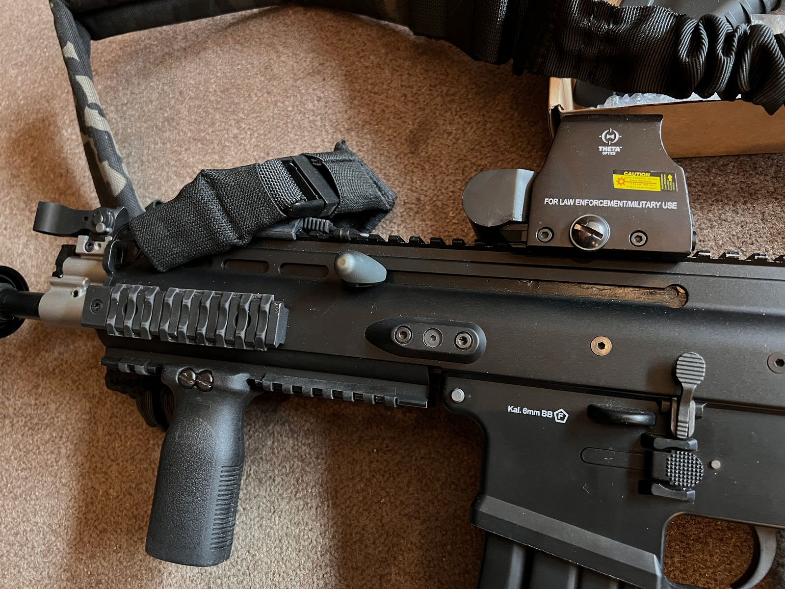 WE Scar L MK 16 in black with a lot of accessories GBB Open Bolt 6mm BB Airsoft