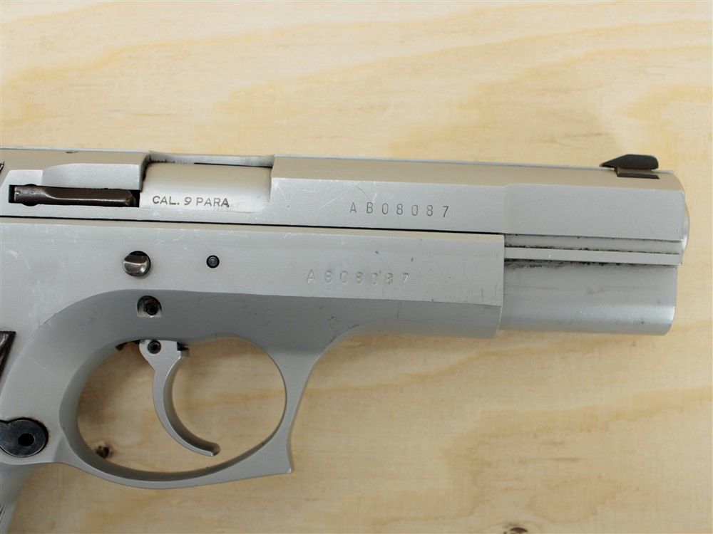 TANFOGLIO Mod. Mossad pistola semiautomatica cal. 9×19 con caricatore da 15 colpi, immagine 3 di 3