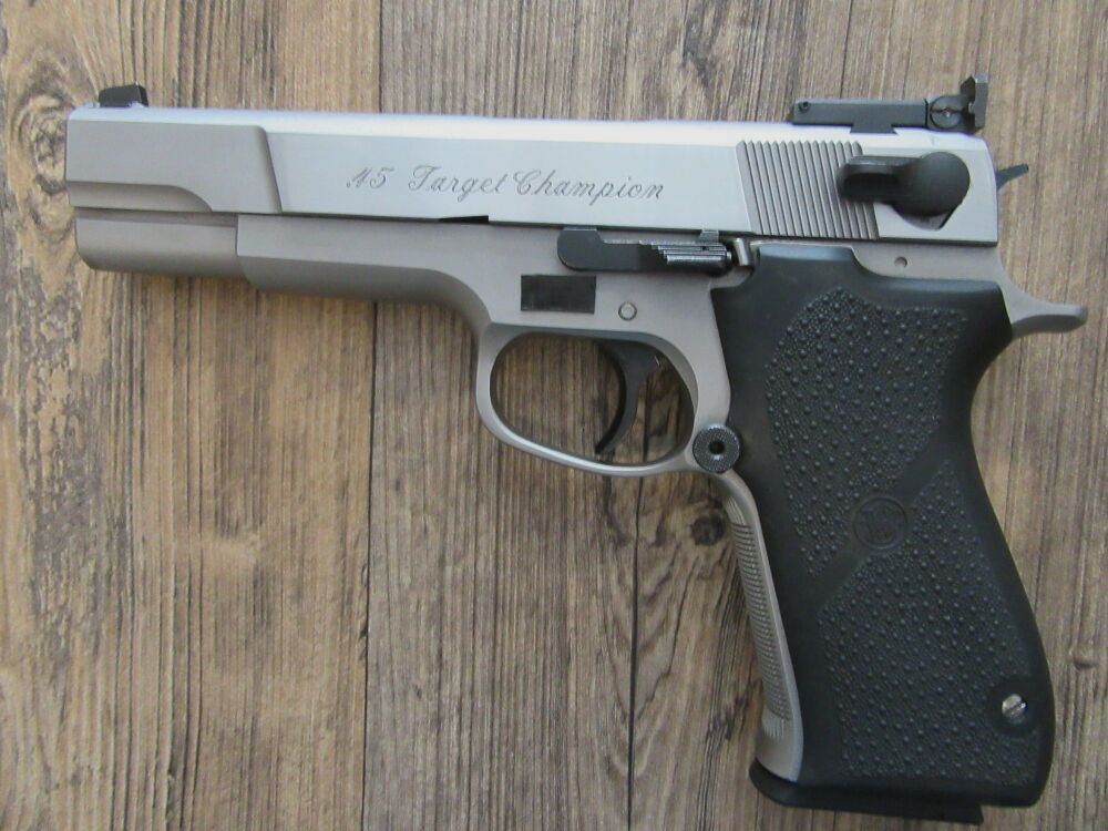 Smith &Wesson 1911 Target Champion Performance Center
