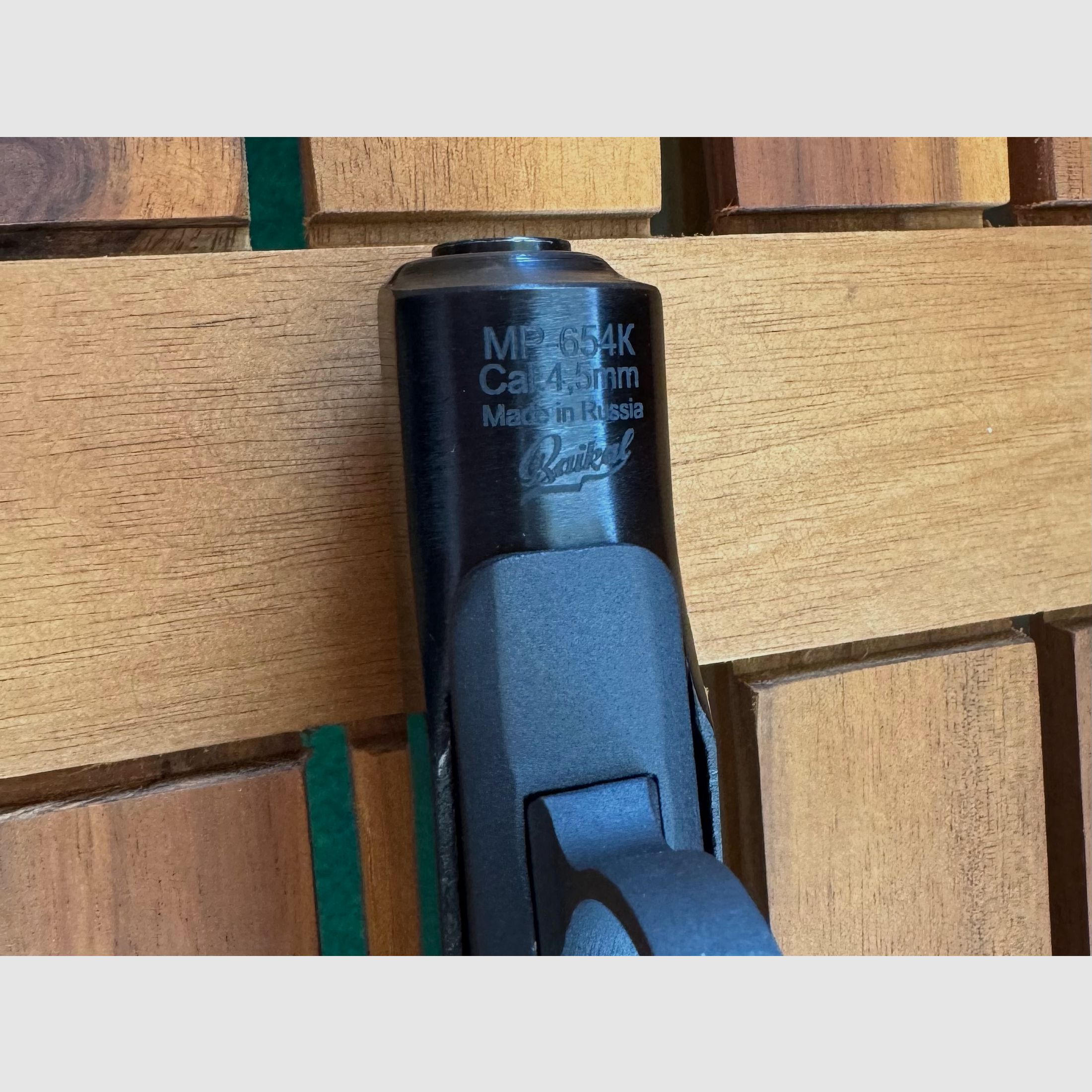 Baikal MP-654K CO₂ air pistol 4.5 mm BB – Original Makarov | Collector's condition