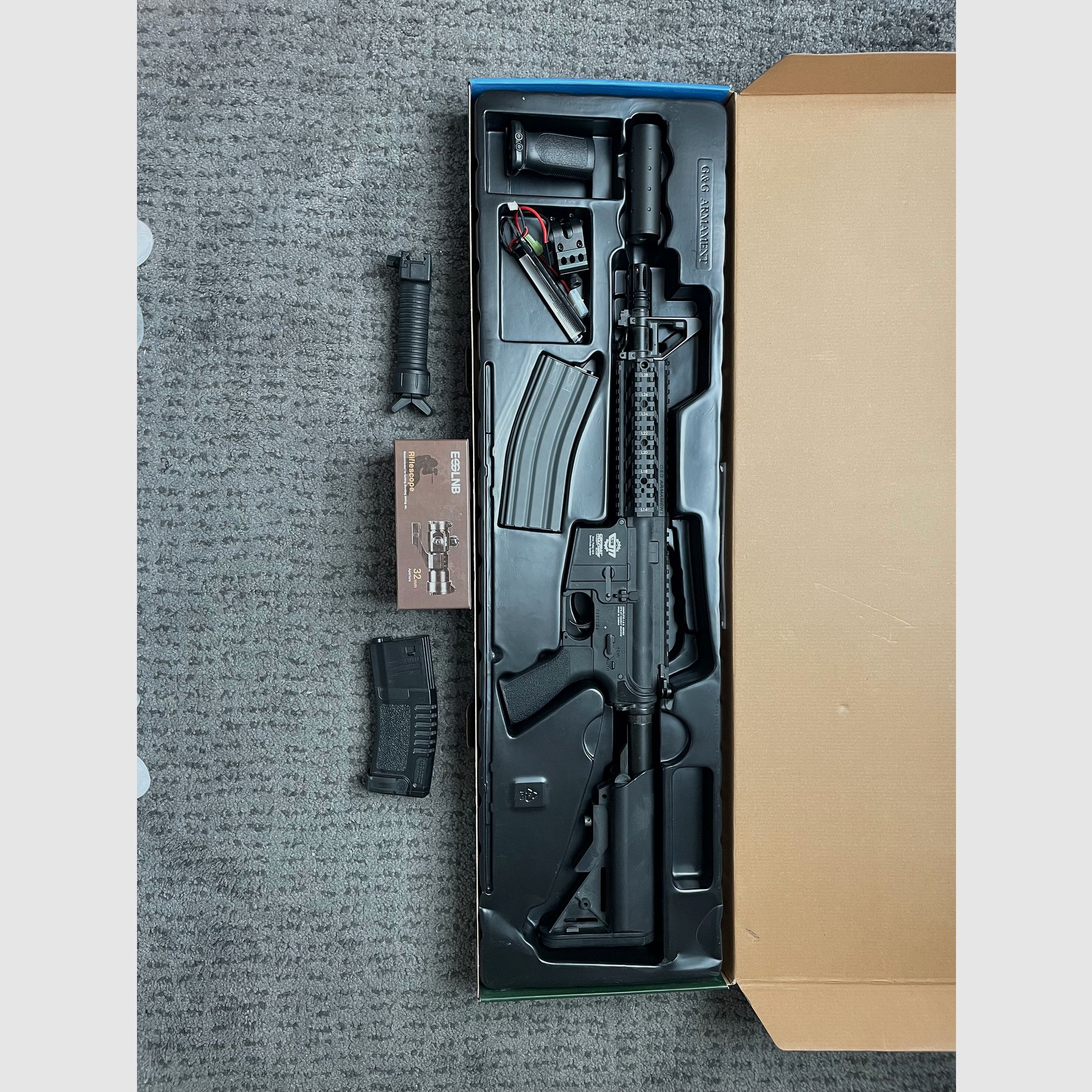cm16 Raider <0,5 j Airsoft Sturmgewehr