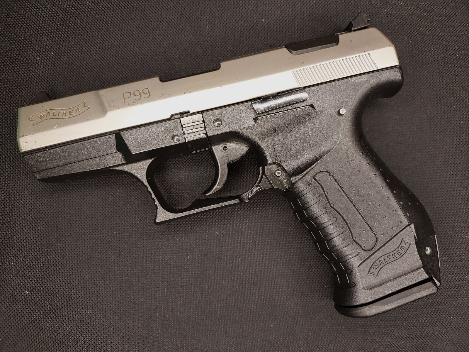 Walther P99 blank firing pistol 9mm P.A.K. bicolor nickel (PTB 762) P 99 with 2 magazines