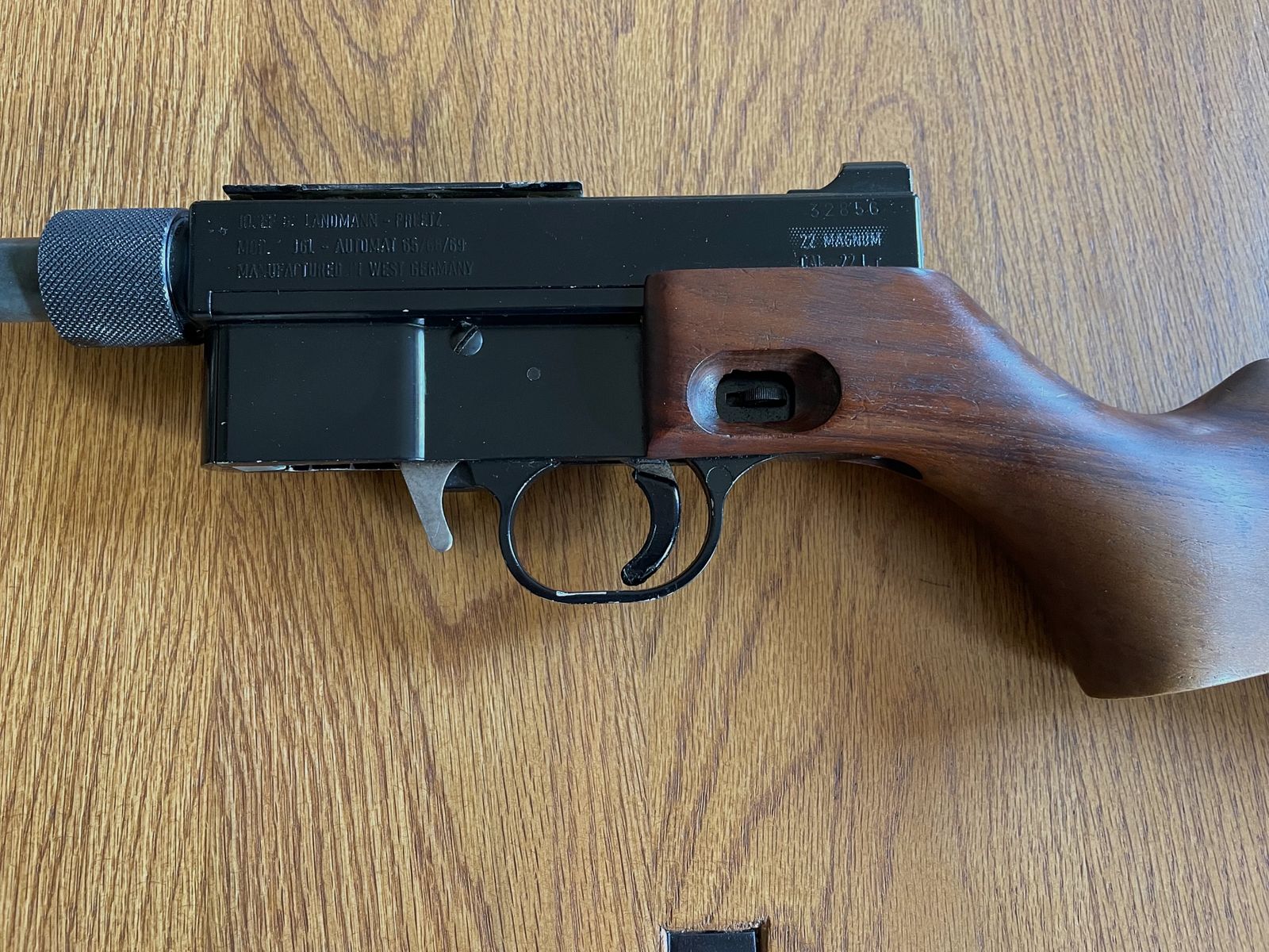 Landmann-Preetz Selbstladebüchse JGL Kal. .22 Win Mag. Halbautomat