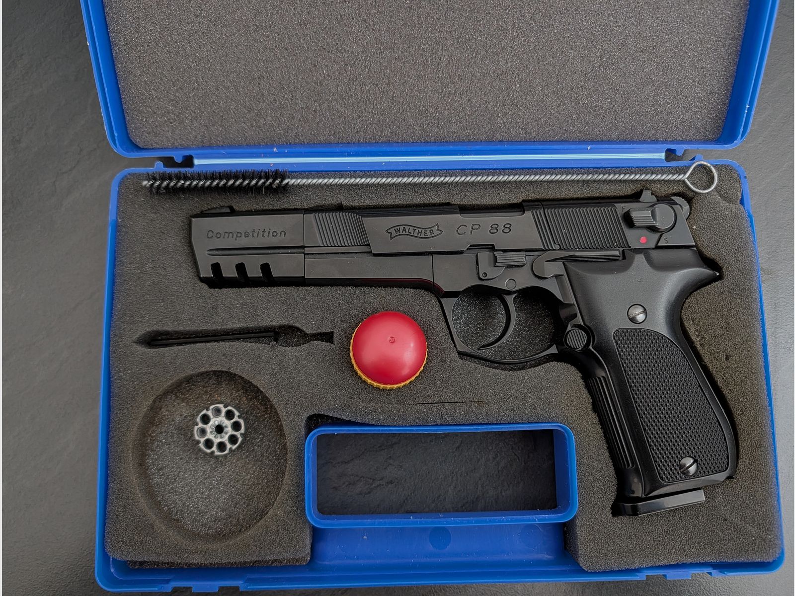 Walther CO2 Pistolet CP88 Compétition