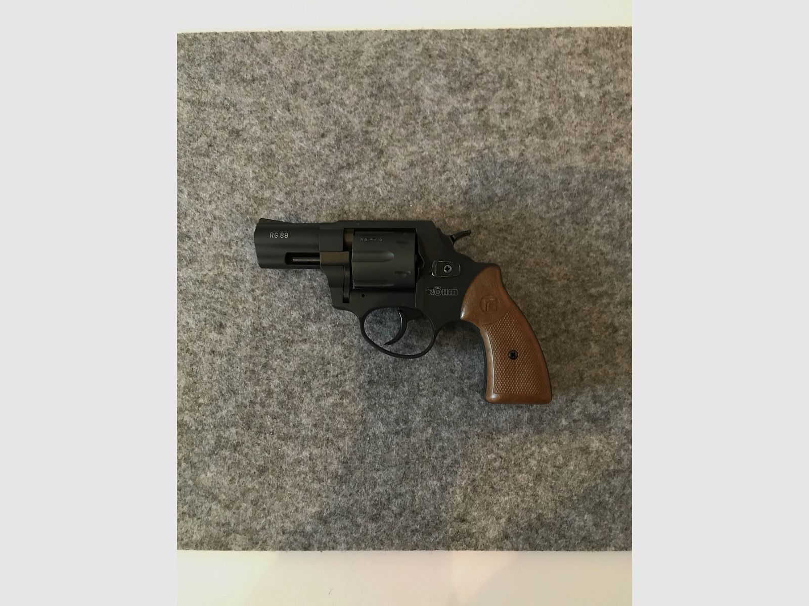 Röhm  RG89 9mm R.K.    Gazowy rewolwer