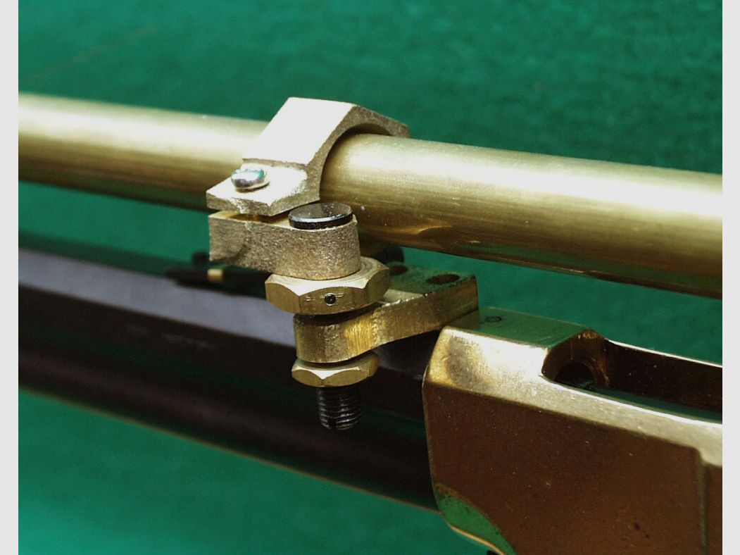 Denix Dekogewehr 1860 Henry, mit Zielfernrohr