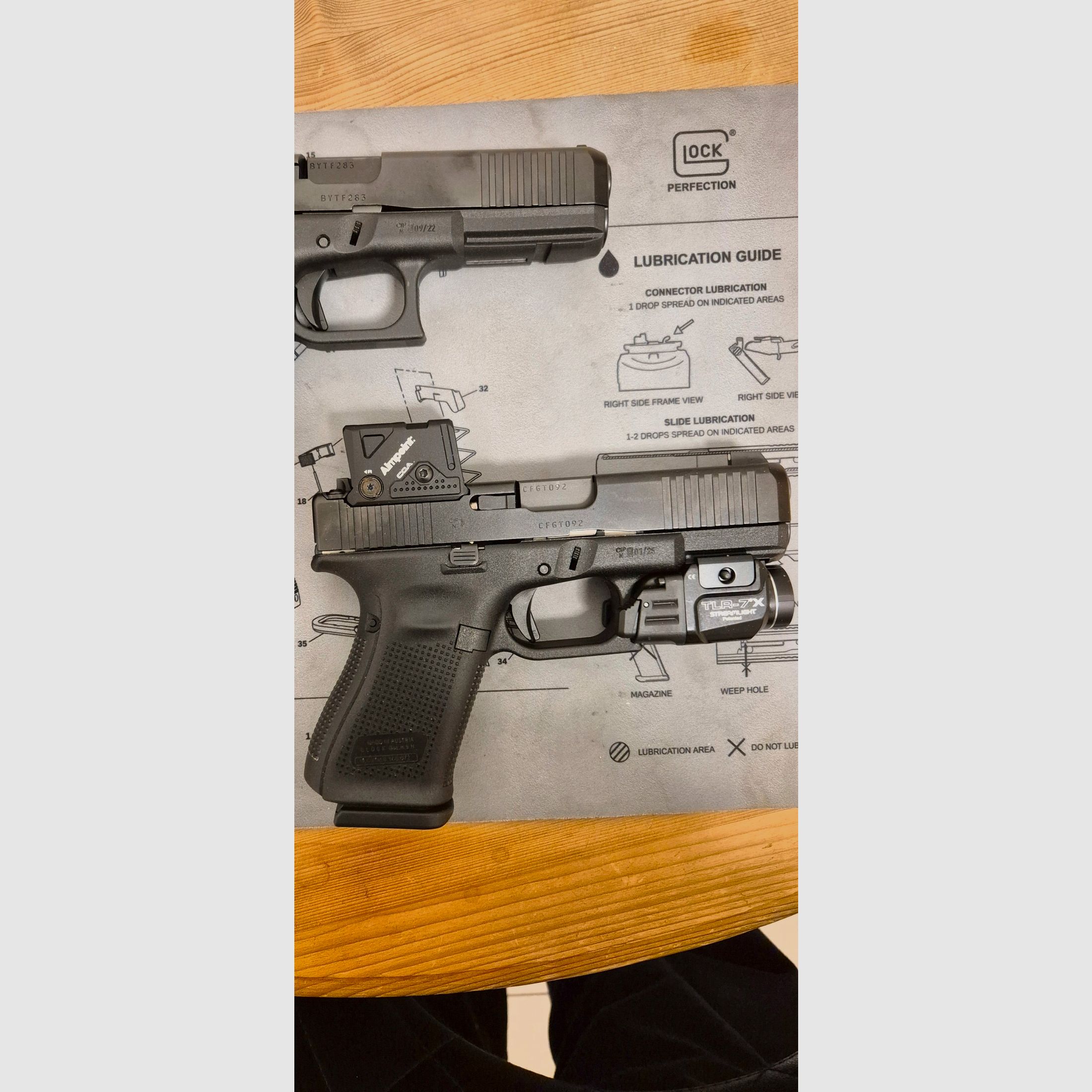 Glock 19 Gen.5 Aimpoint COA