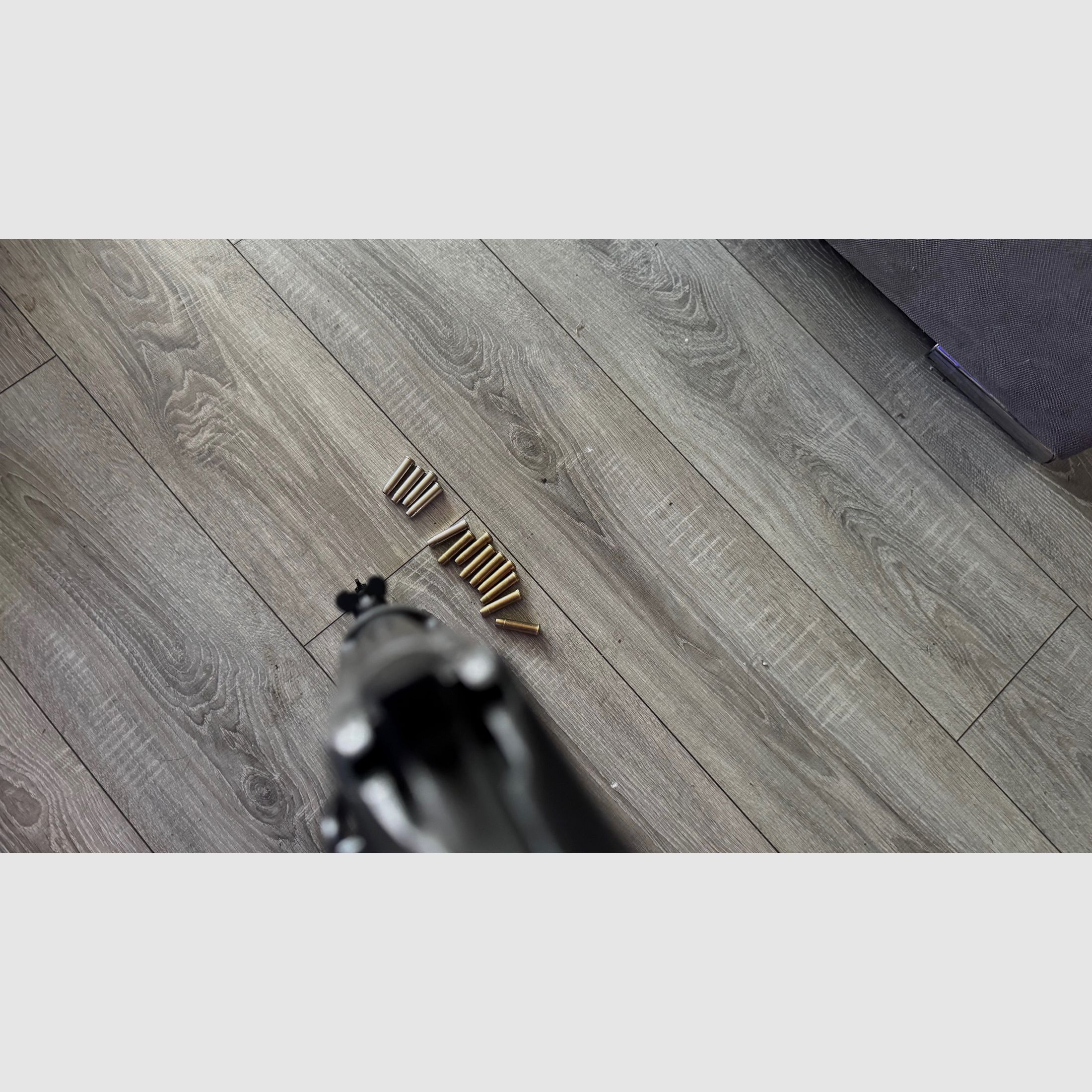 Umarex Legends Cowboy Rifle 4,5 mm bois véritable – État impeccable, fraîchement nettoyé, énorme ensemble incluant des douilles, des Hornets et des fléchettes (VB)