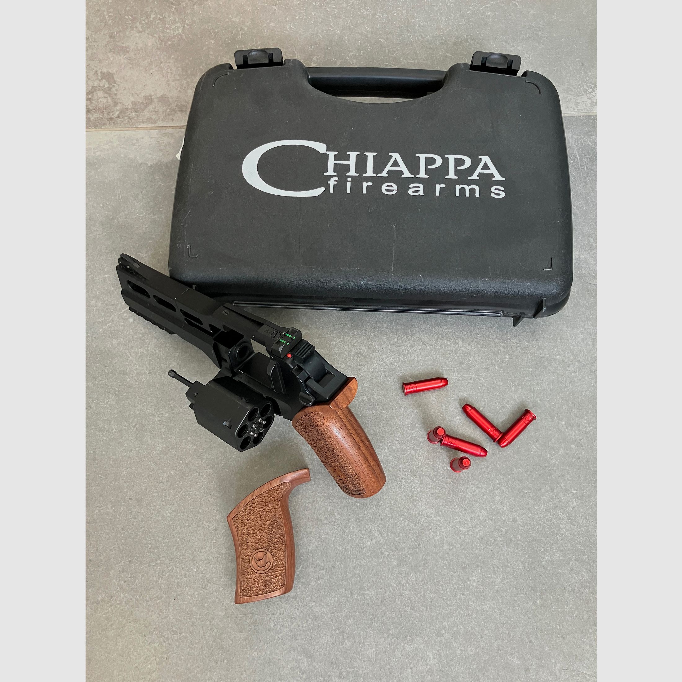 Chiappa Rhino 50DS in .357 Magnum, Schwarz