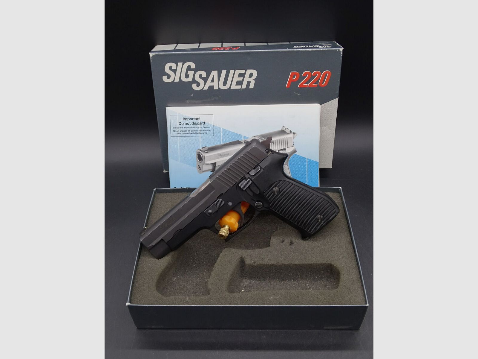 Sig Sauer P220 /1 Eckernförde Kaliber .45 Auto P220 / 1