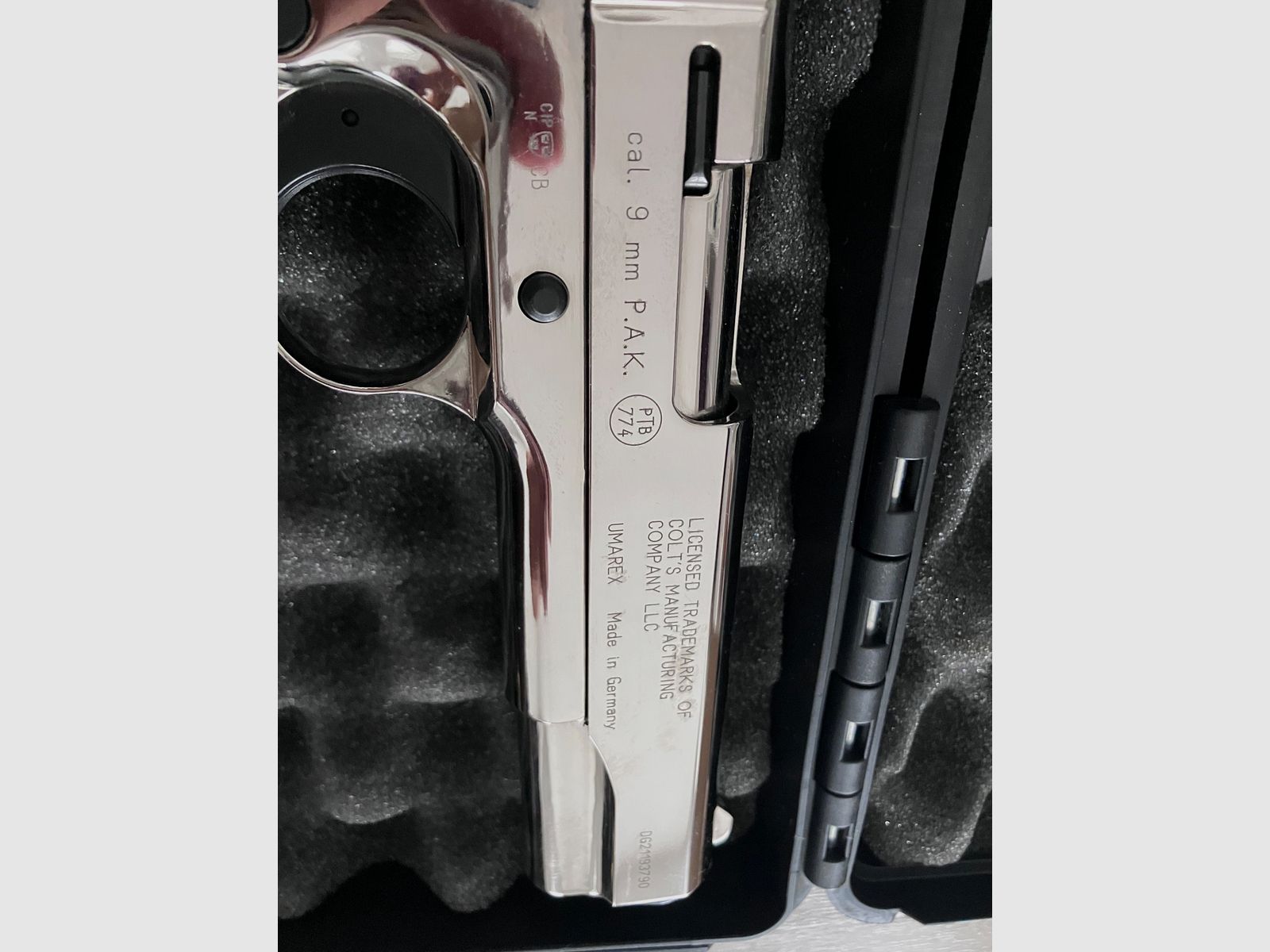 Colt Government 1911 A1 Chrome 9mm P.A.K.