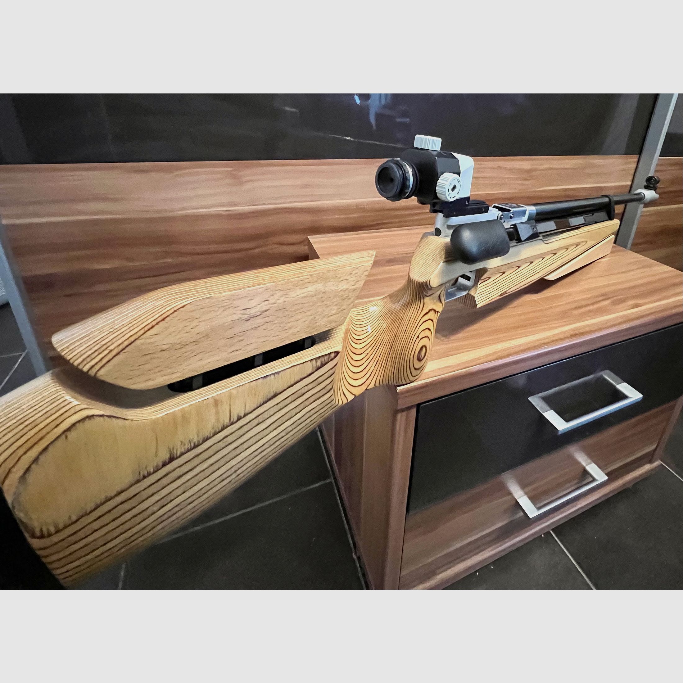 Match air rifle Feinwerkbau 601.