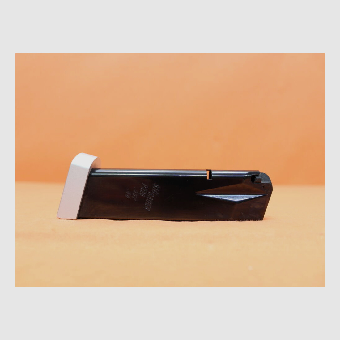 SIG Sauer SIG Sauer P226: Revista de 14 disparos (12+2) niquelada con base de aluminio X-FIVE/ X-SIX .40S&W