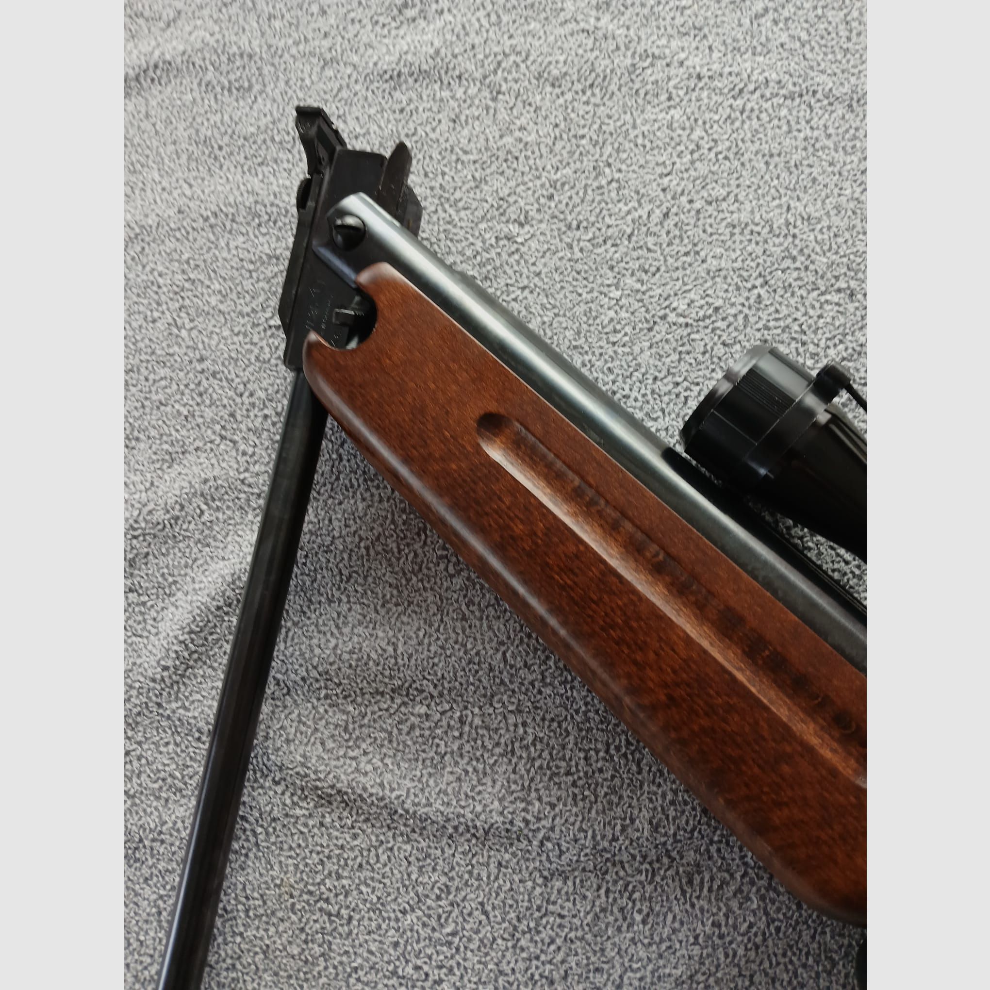 Weihrauch HW 35 mit Zielfernrohr 4x32