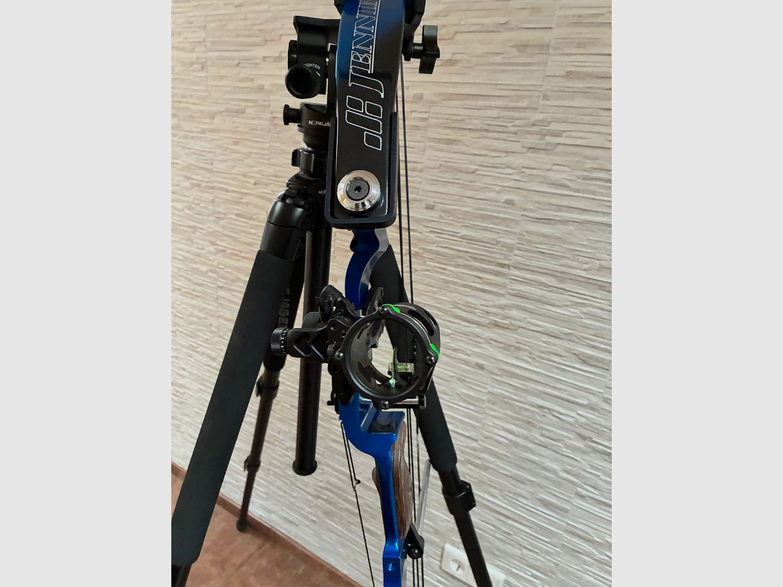 Compoundbogen Jennings Stratus