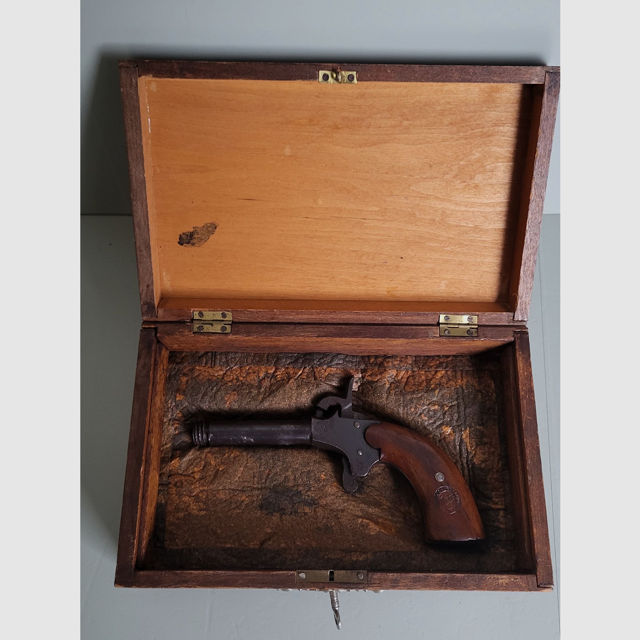 D.R.G.M. Perkussion Vorderlader Pistole - TRICO - 1890er Jahre - Kästchen 