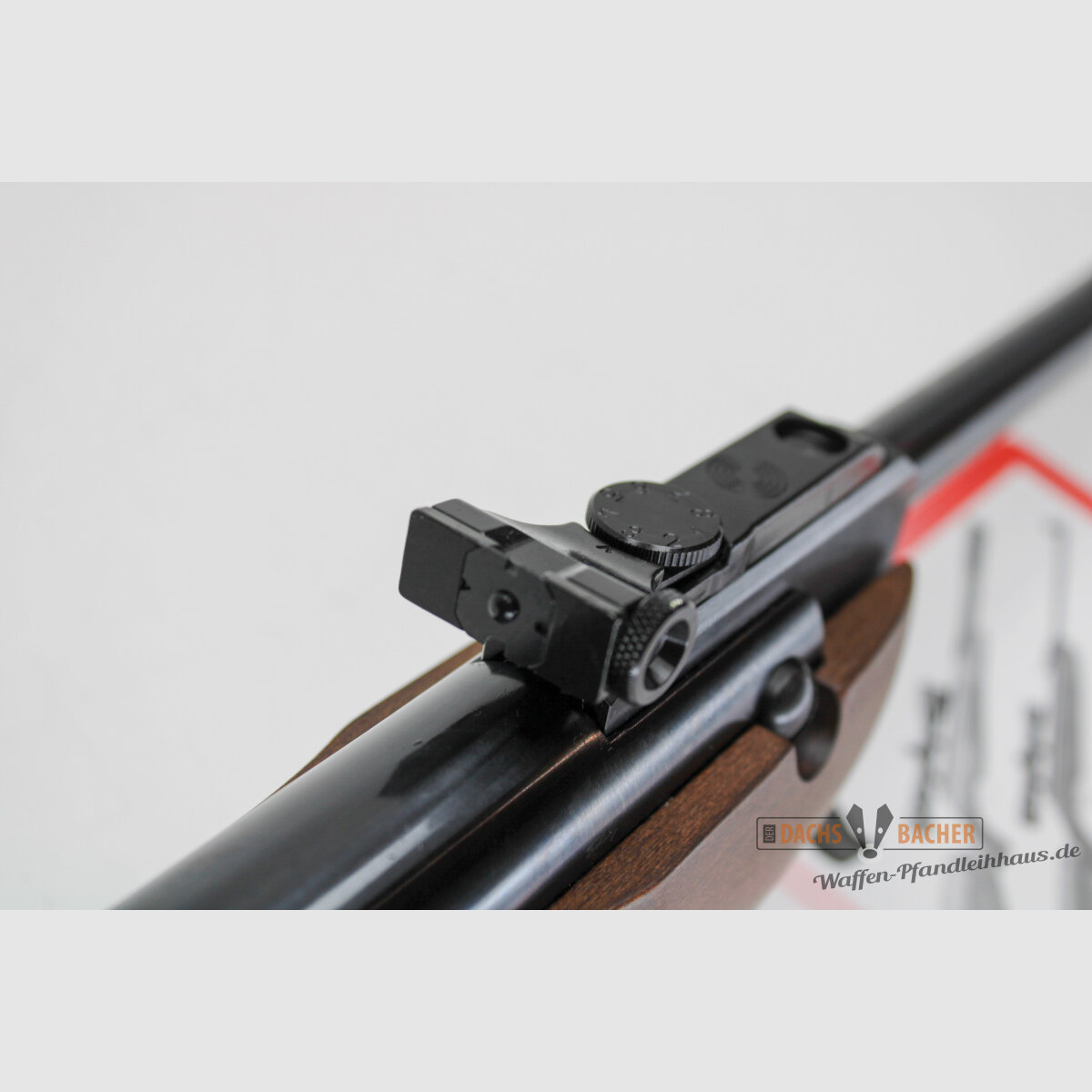 LG carabine à air Weihrauch HW 30 S calibre 4,5mm crosse F-signe