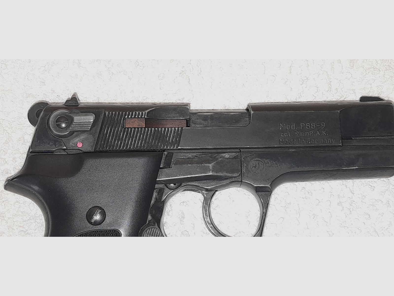 Walther P88 Compact Kal. 9mm P.A.K. im Used-Look