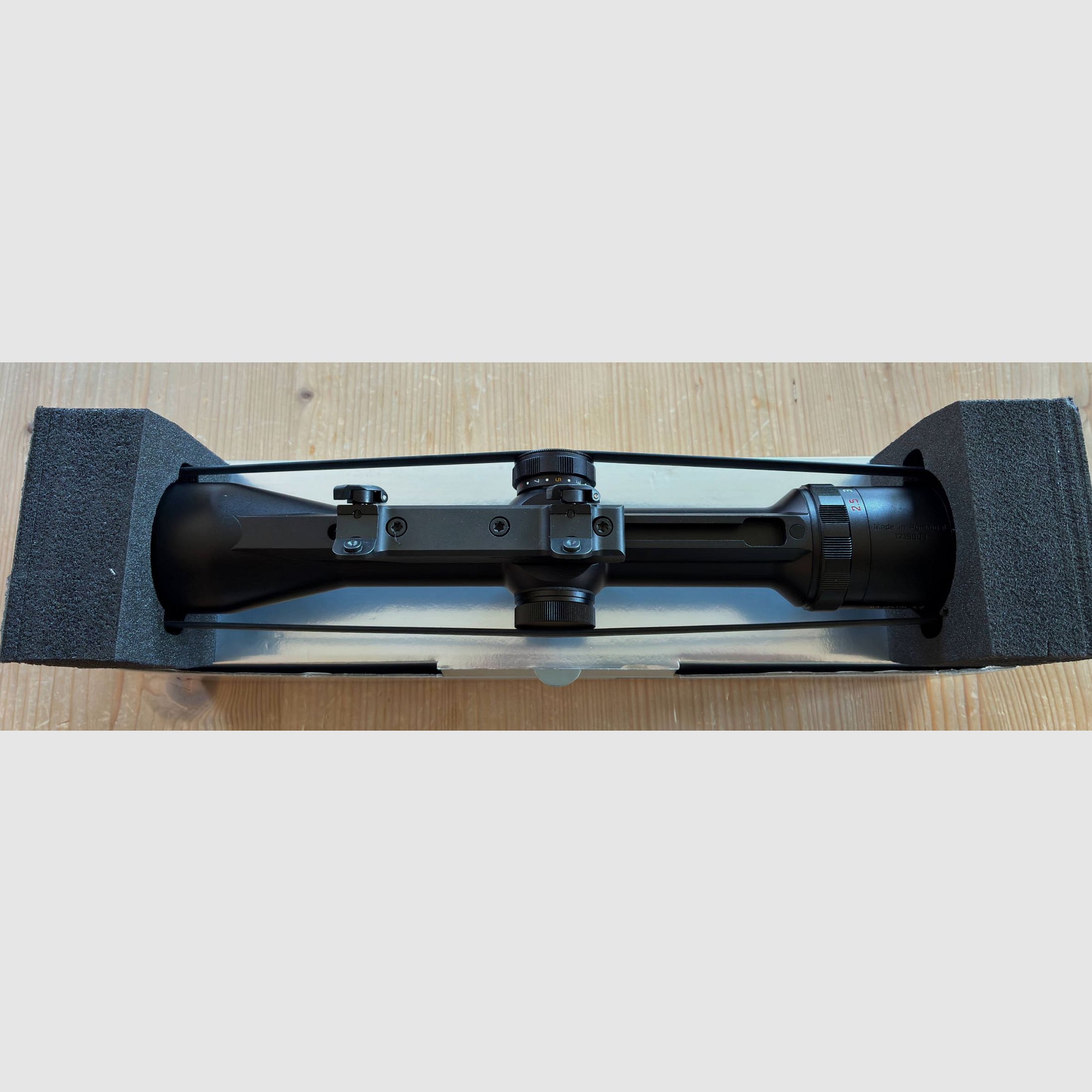 Celownik optyczny Leica Visus 2,5-10x42 iLW