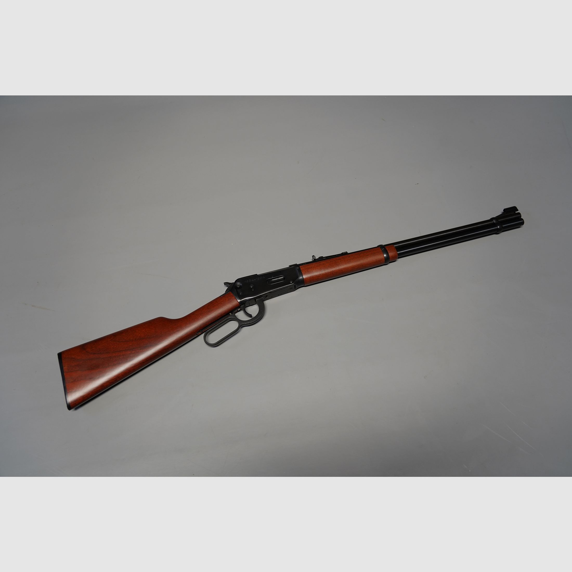 Winchester Model 94 Standard noyer, carabine à levier de sous-garde Cal. 30-30 Win. neuve, jamais tirée