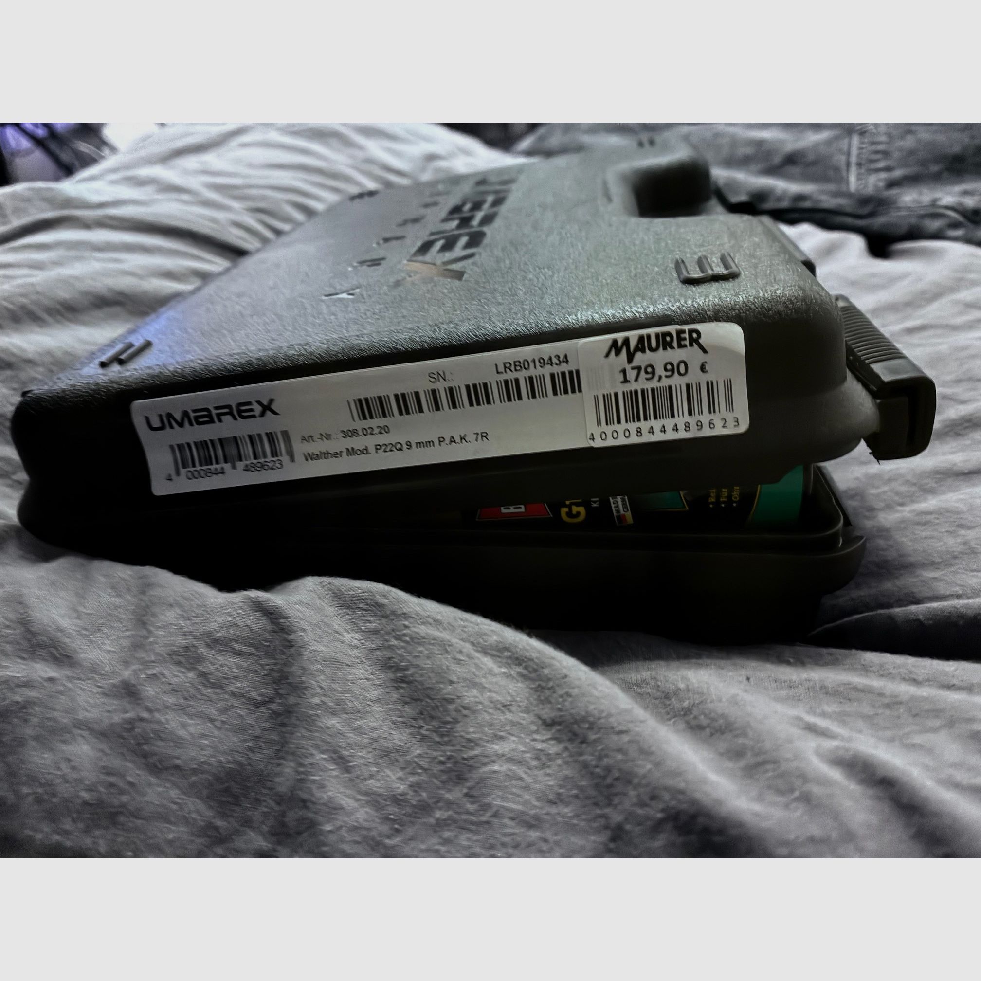 Schreckschuss Walter Umarex P22 Q mit 7 Schuss Magazin 9mm