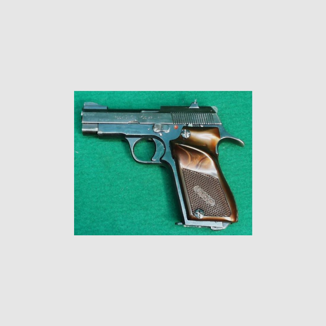 Unique Pistole Mod. D.6 Unique D.6