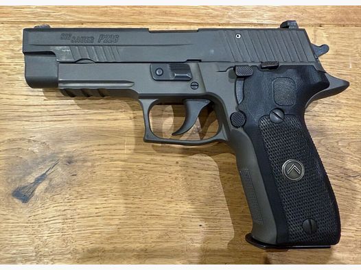 Sig Sauer P226 Legion
