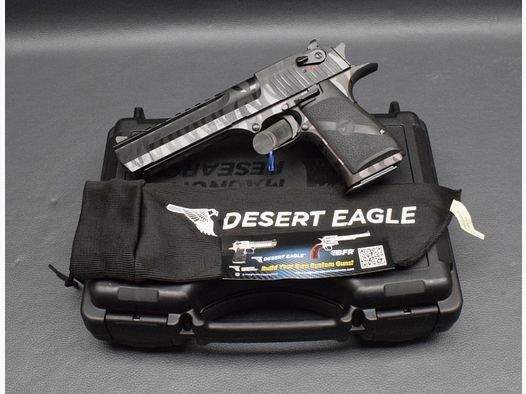 Magnum Research Desert Eagle, Black Tiger Stripes, Kaliber 44RemMag, Neuware