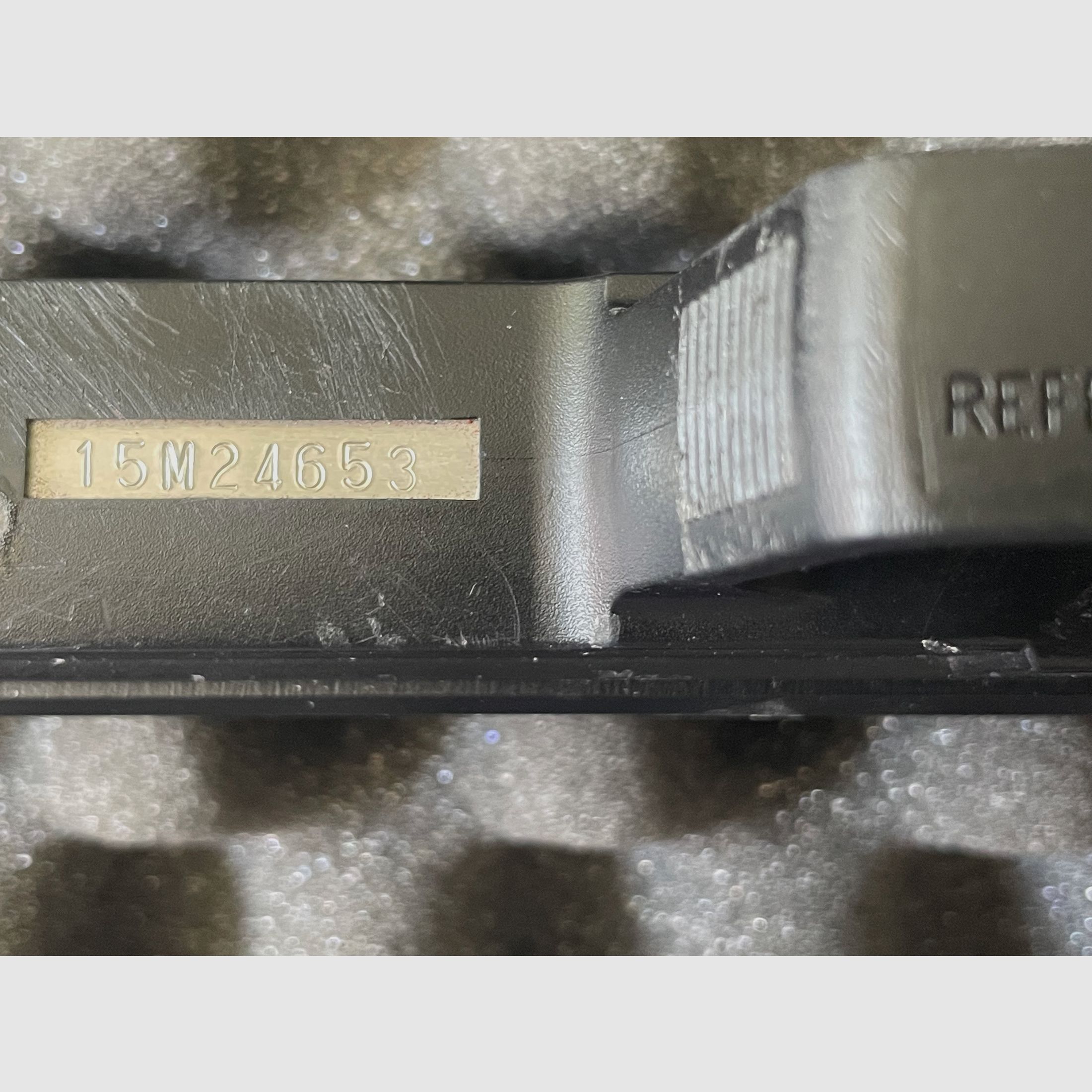 Umarex H&K USP CO2 NBB (+ 3 Magazine und Koffer)