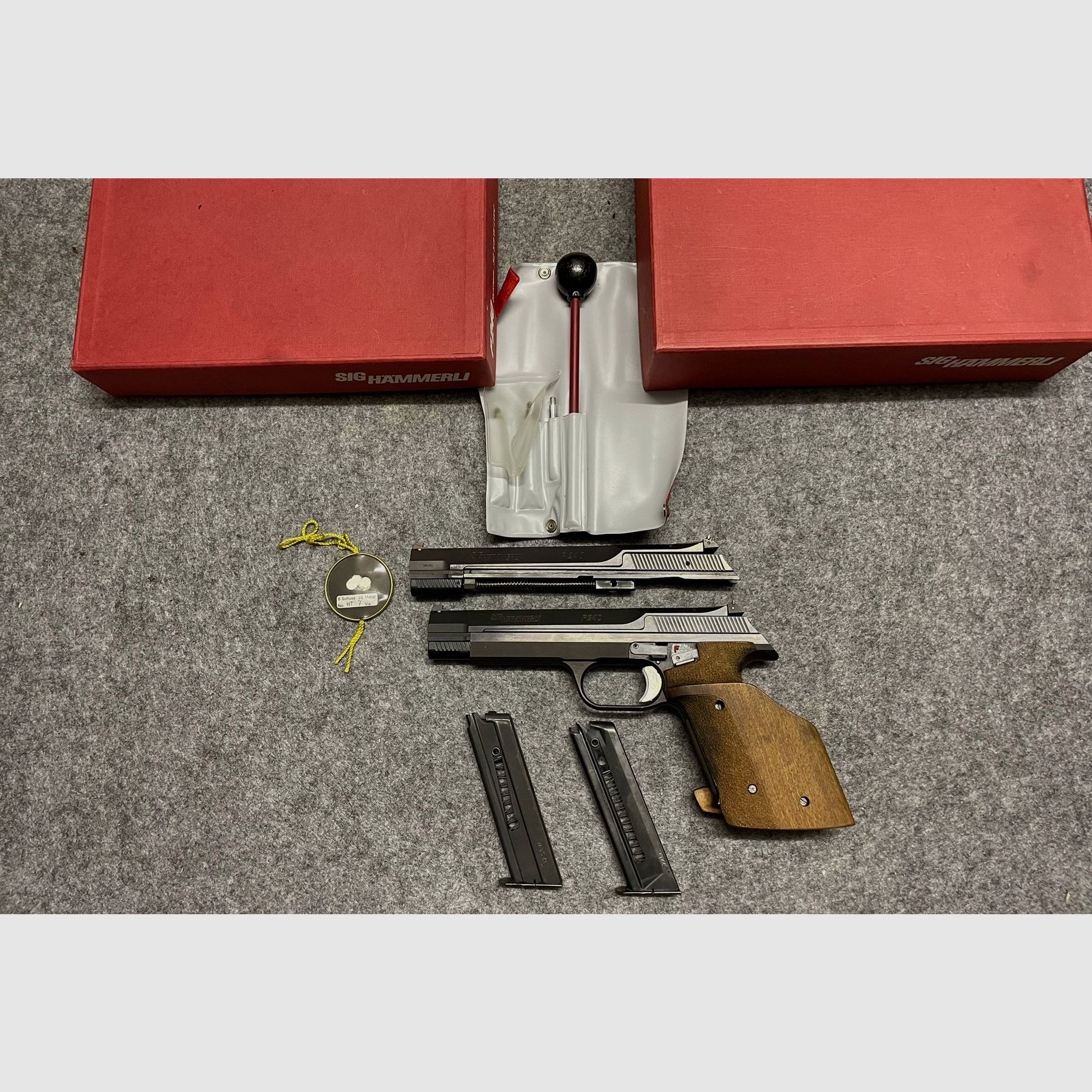 P240 Kal.22 z systemem wymiennym .32 S&W I.WC