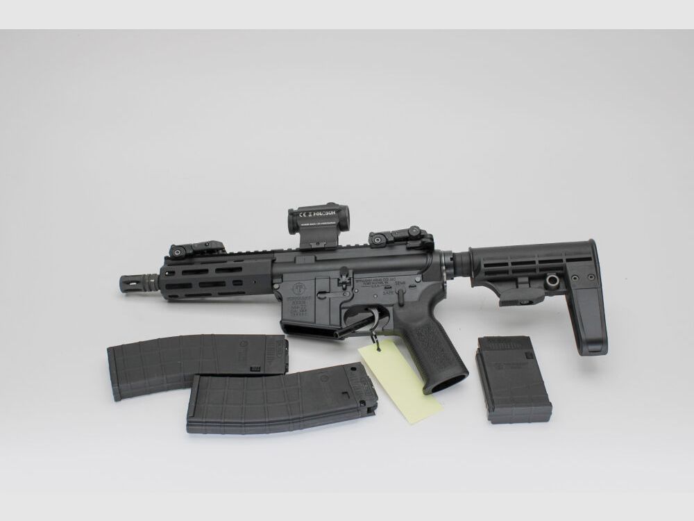 Pistolet Tippman Arms M4-22 Elite Kal. .22lfB z Holosun .22lr