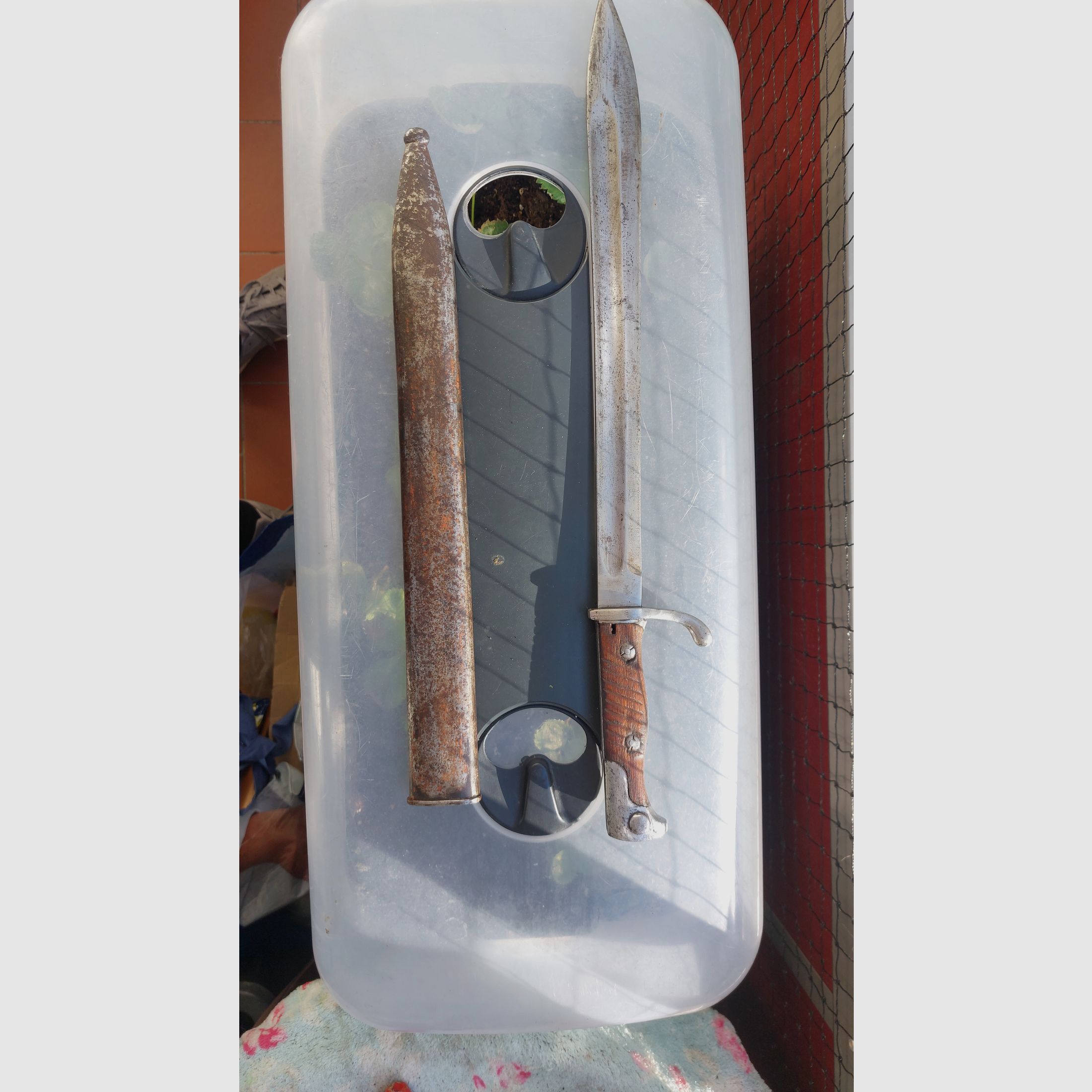 Sidearm bayonet k98,05