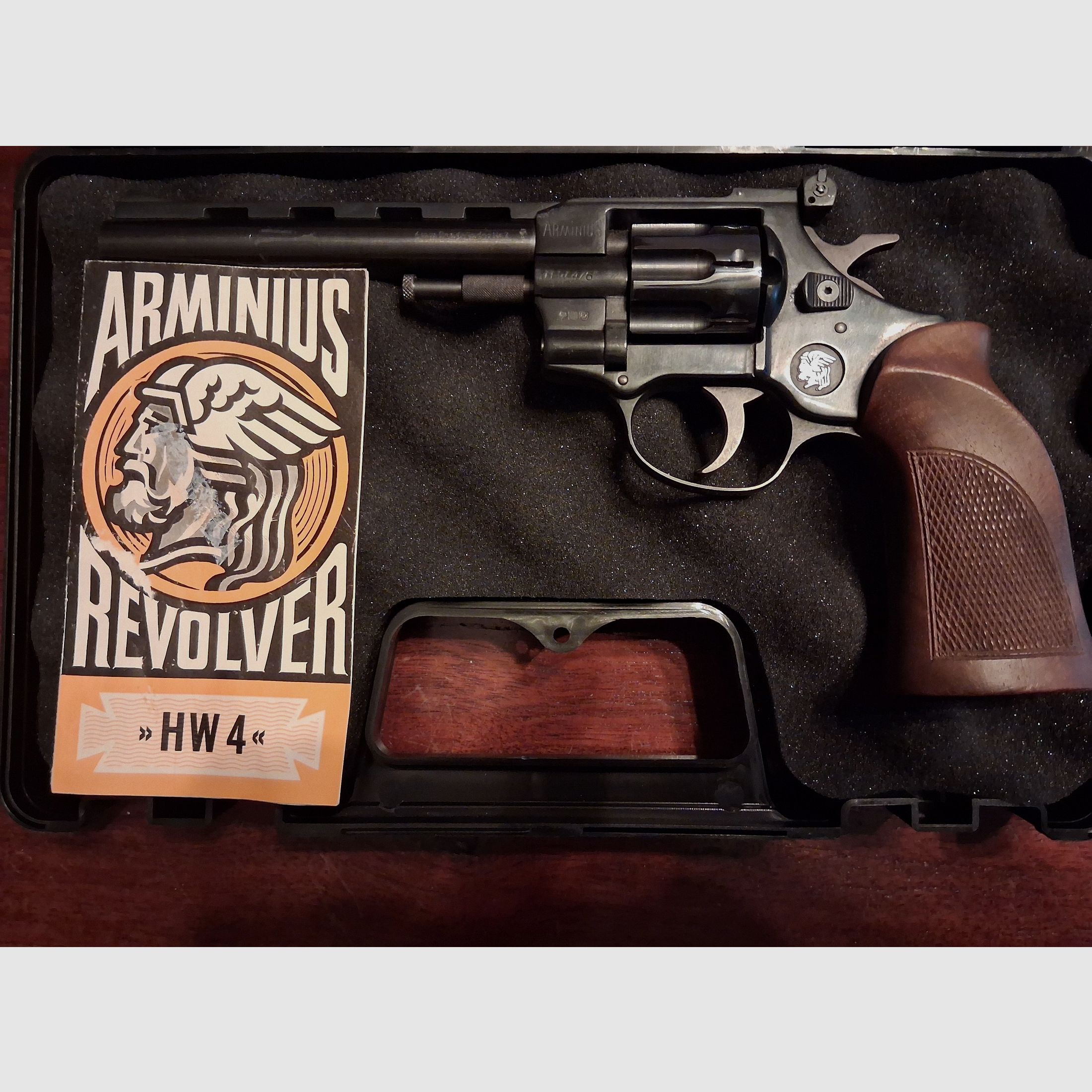 Arminius HW4/6 4mm Rand lang 8schüssig im Koffer