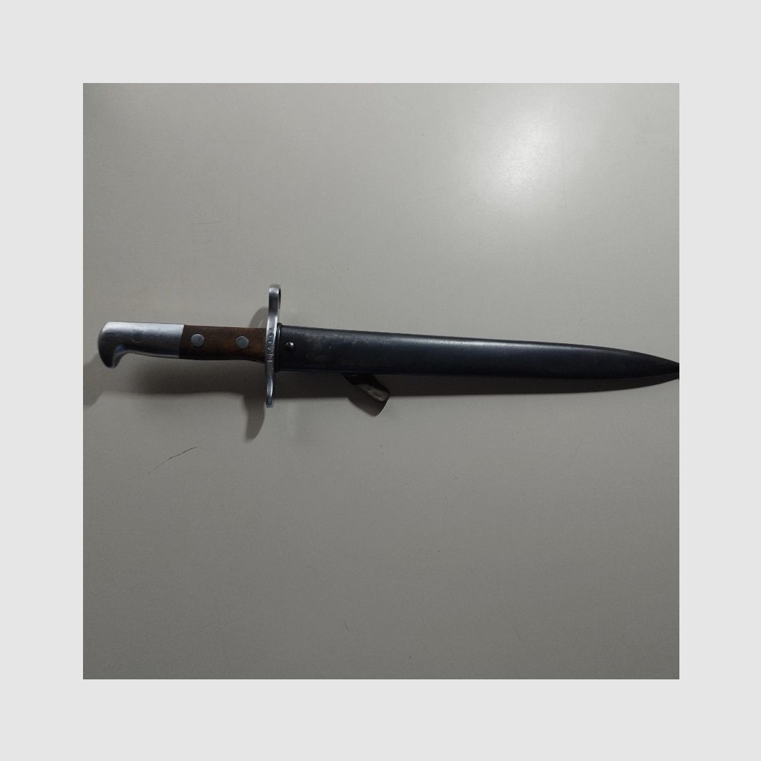 Schweizer Bajonett "Elsner Schwyz" Modell 1918 mit Metallscheide