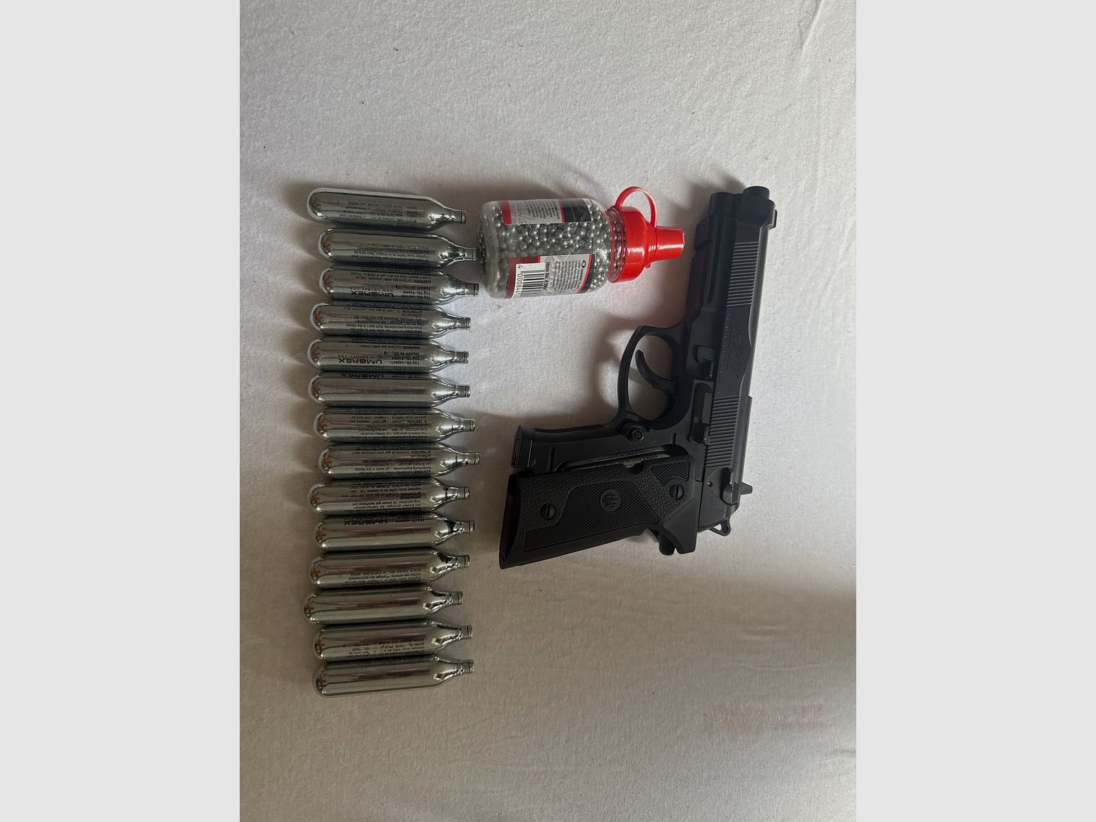 Baretta BB-Gun