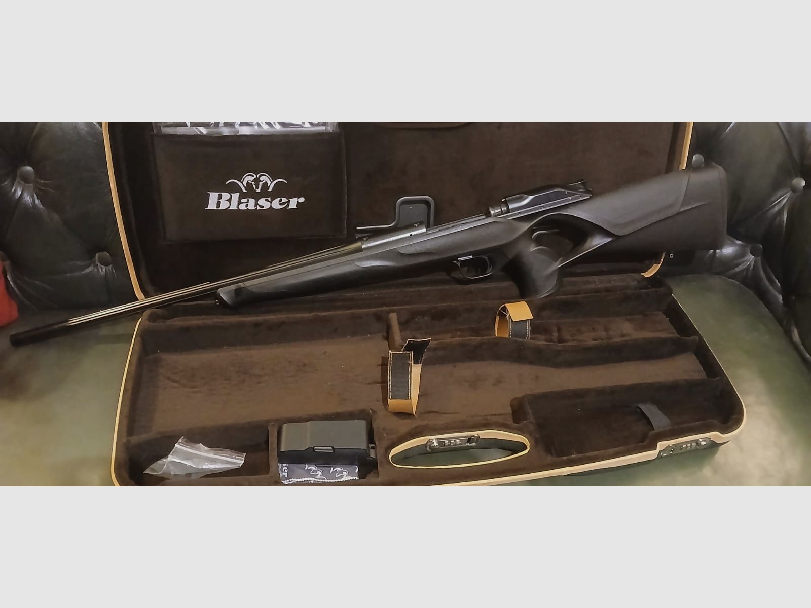 Blaser R8 Professioneal Succes 8x57 Is avec Blaser Waffenkoffer
