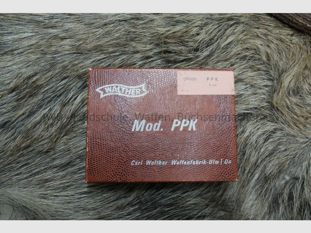 Walther PPK im Original-Karton mit 2 Magazinen 9mmBrowningK