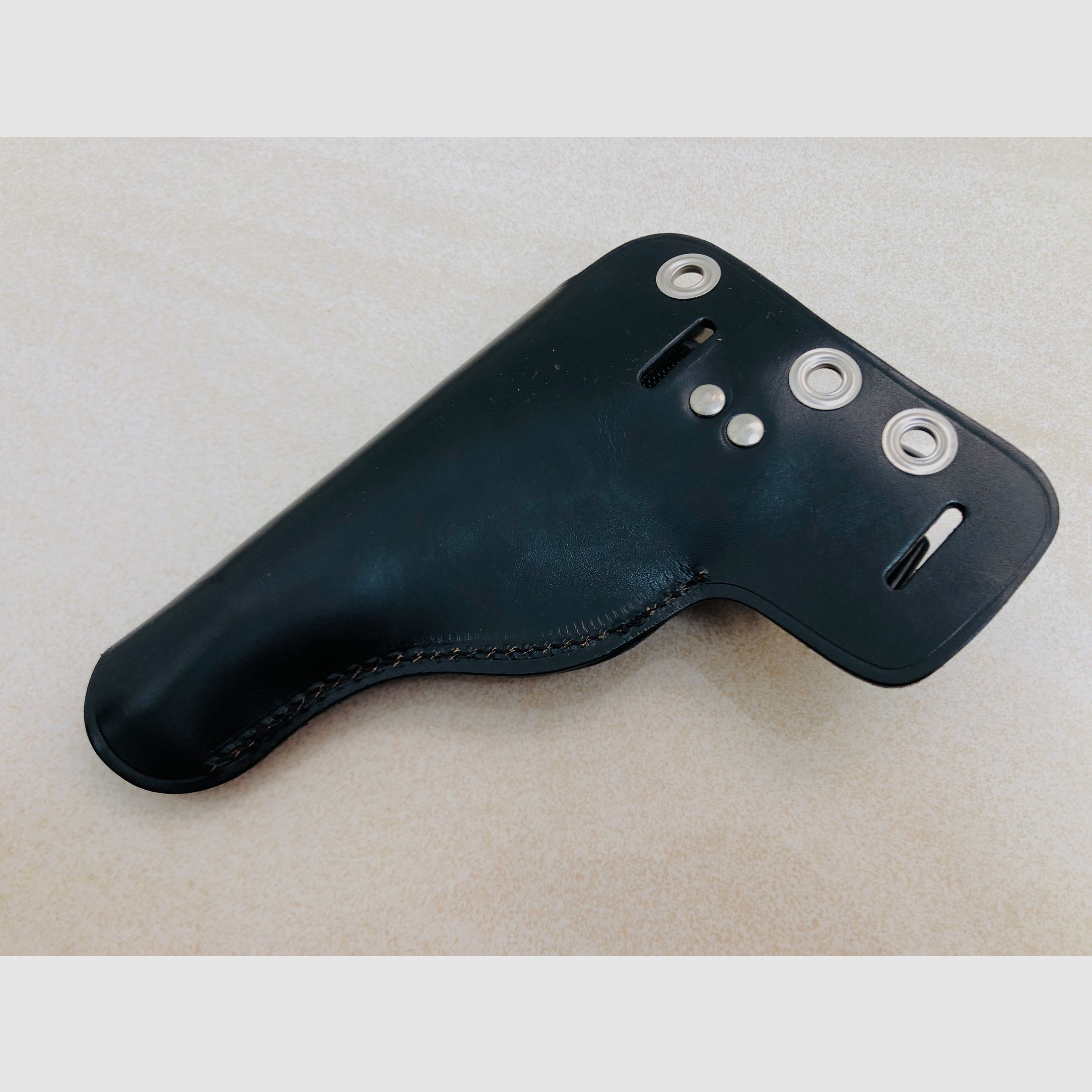 25.08.2026 ••• Französisches Holster FN 1910 - Dienstholster / Pistolentasche •••
