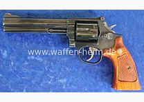 Smith & Wesson 586 - 1