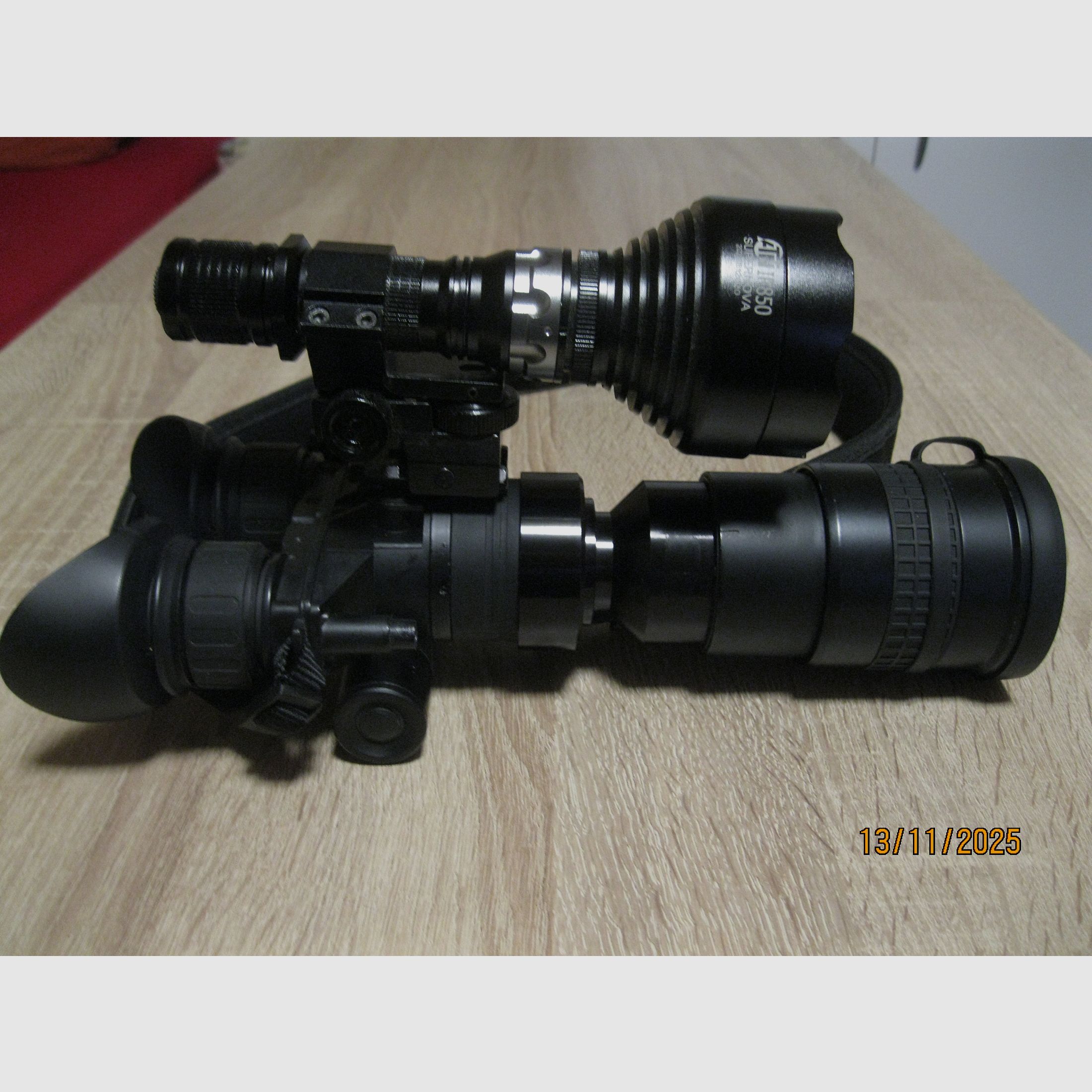 Dispositivo di visione notturna NYX Gen 2+ Armasight.