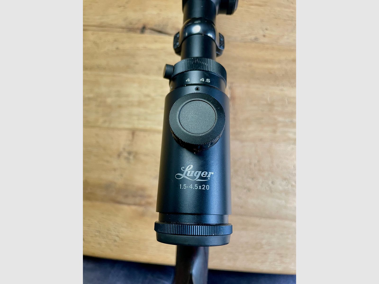 Rifle de cerrojo Zimmermann Z 66 cal. 10,3x60R con visor Luger 1,5-4,5x20