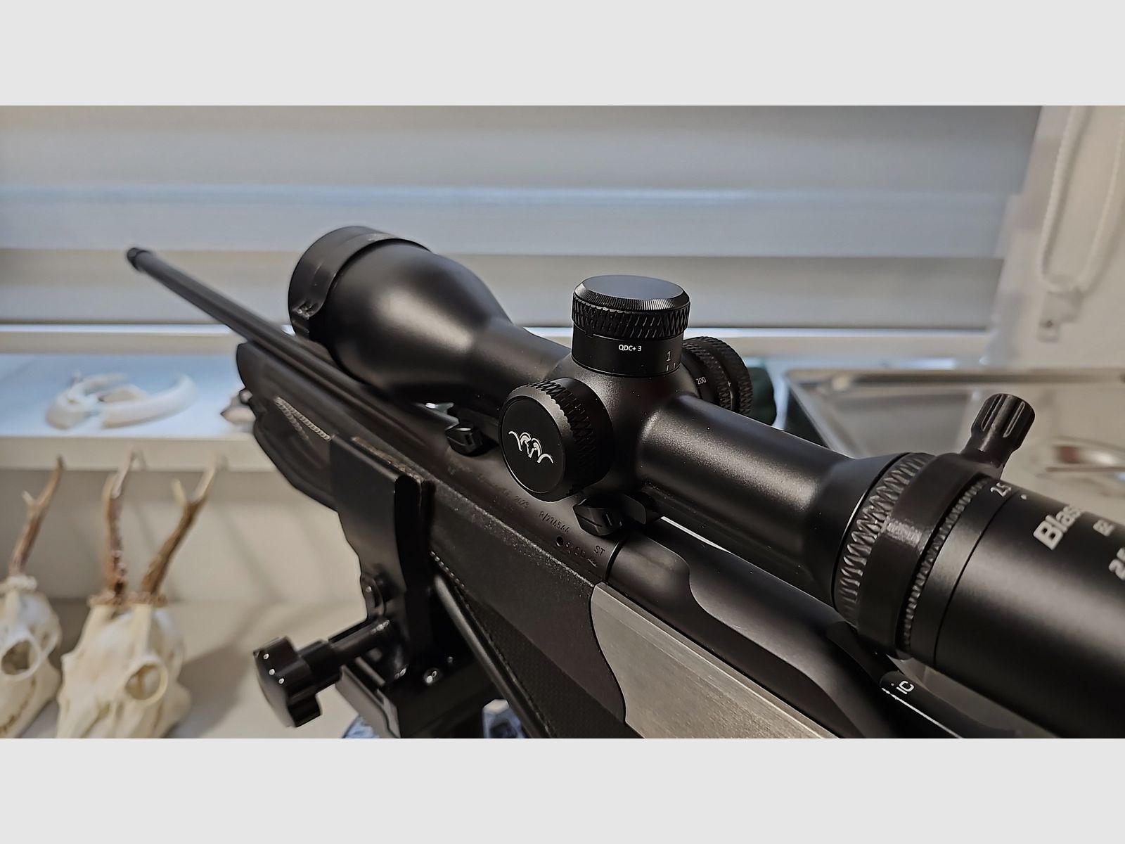 Blaser Zielfernrohr B2 2,5-15x56 iC S mit Schiene + Flipcover + QDC+