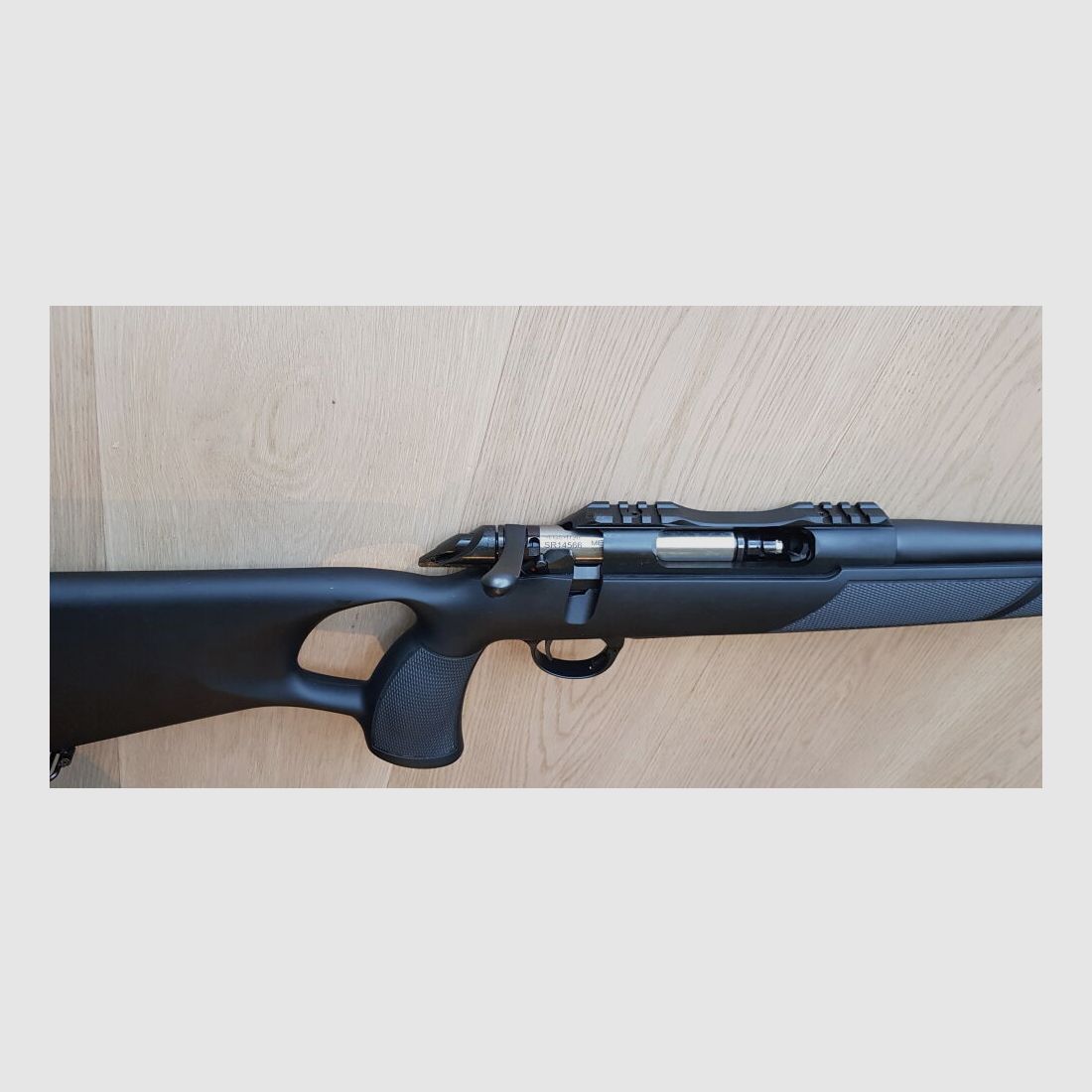Sabatti SAPHIRE Thumbhole (hole stock)