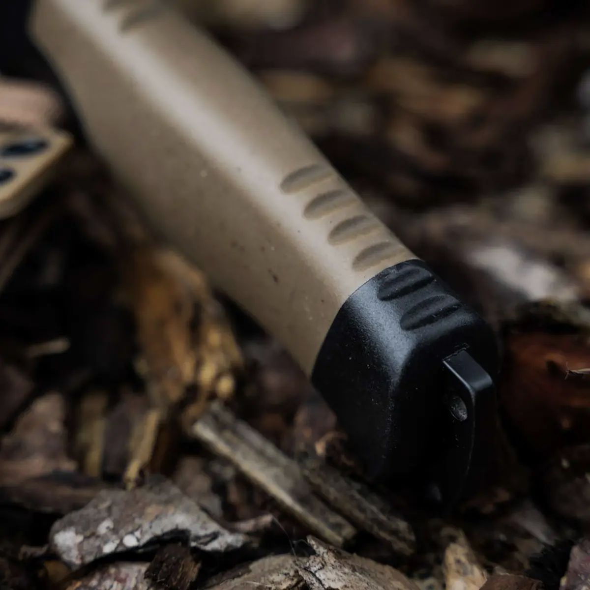 Böker Plus Nóż Outdoor Desertman