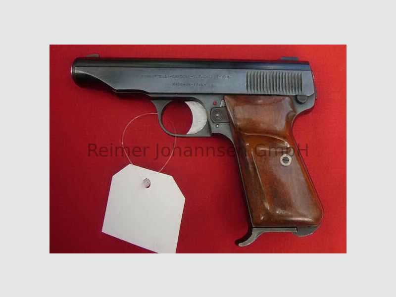 DIV Bernardelli pistol