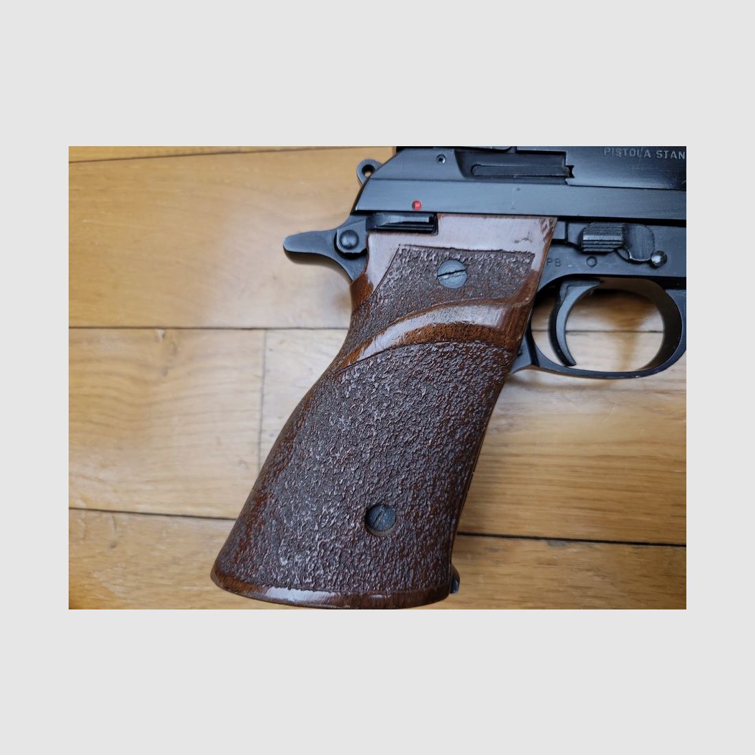 Bon pistolet de tir de précision Pietro Beretta – Modèle 89 – calibre 22LR – Chargeur 5 coups – Le plus précis des Beretta – TBE, image 7 sur 13