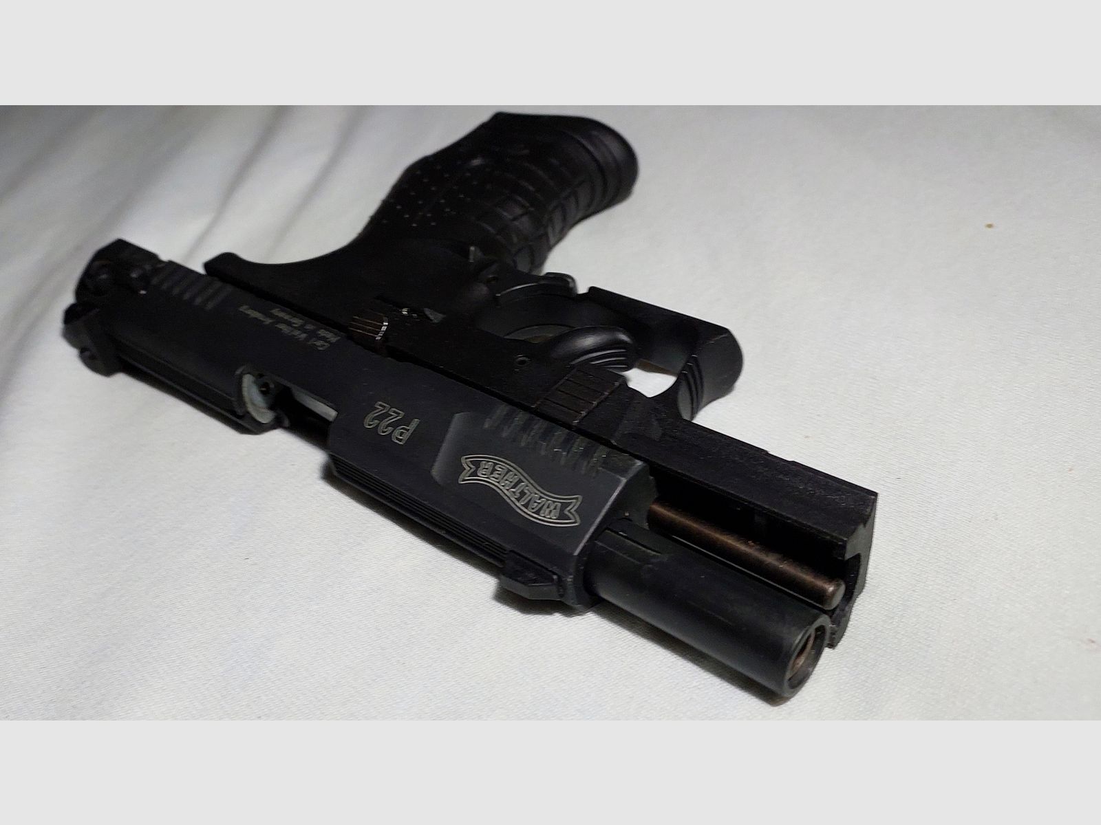 Walther P22 Schreckschuss Pistole 9mm P.A.K. schwarz (PTB 778) neuwertig