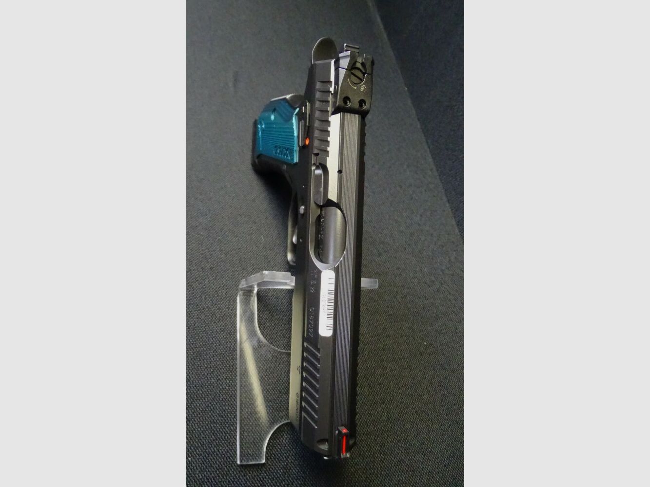 CZ Shadow ll blau