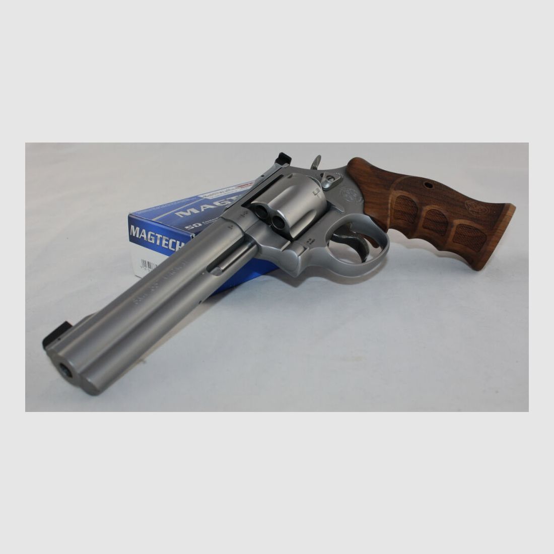 Smith & Wesson 686 Target Champion Revolver stainless matt S&W Mod.686